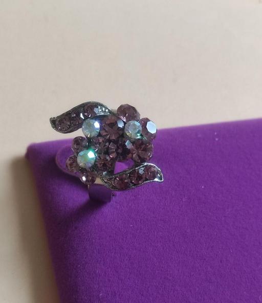 Buy & Sell Grafton Street Industrial Estate West Northamptonshire - Photos for Beautiful adjustable ring