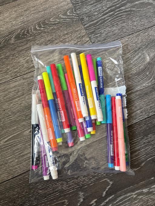 Buy & Sell Woodsetton Dudley - Photos for Bag of felt tip pens