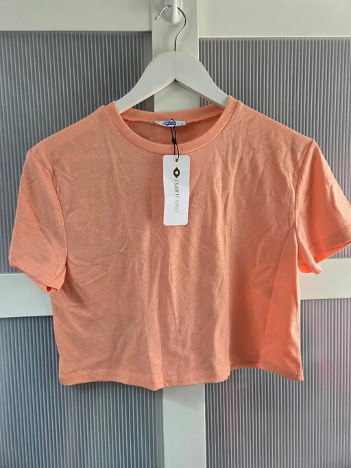 Buy & Sell Weston Point Halton - Photos for 🌟NEW🌟 Size S I SAW IT FIRST cropped tshirt