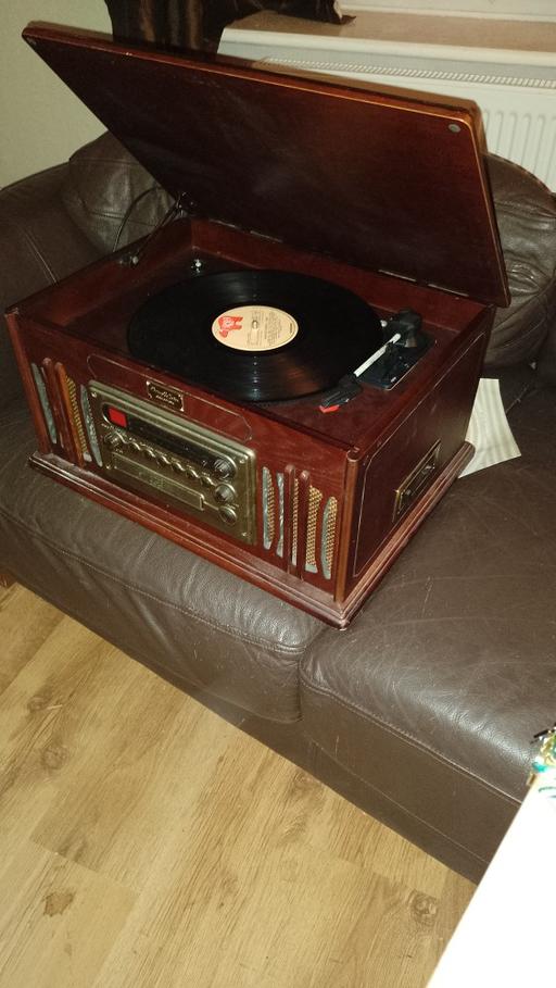 Buy & Sell Dunmow Uttlesford - Photos for replica vintage turntable