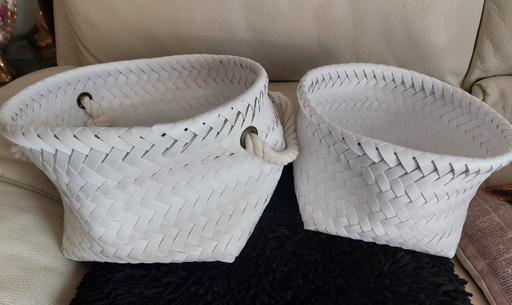 Buy & Sell Quine`s Hill Douglas - Photos for PAIR OF IMMACULATE WHITE WOOVEN STORAGE TUBS