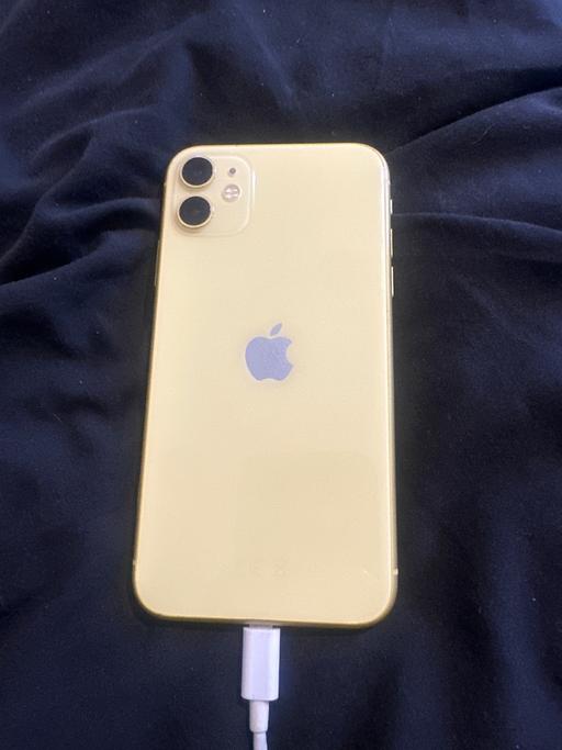 Buy & Sell Ettingshall Wolverhampton - Photos for iphone 11 yellow