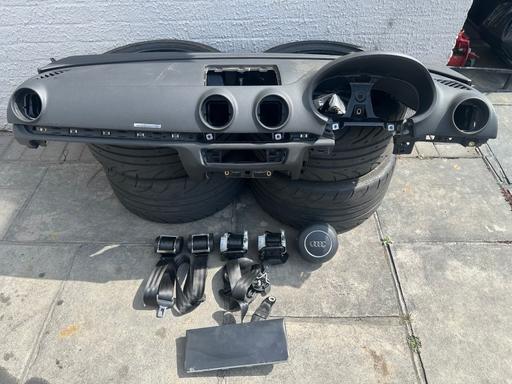 Vehicles Harold Park East London - Photos for Audi RS3 S3 a3 8v airbag kit