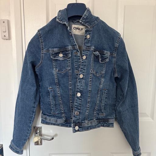 Buy & Sell East Bedfont South West London - Photos for Denim Jacket