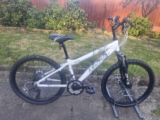 Buy & Sell Stockley Park Hillingdon - Photos for BOYS APOLLO BIKE BICYCLE