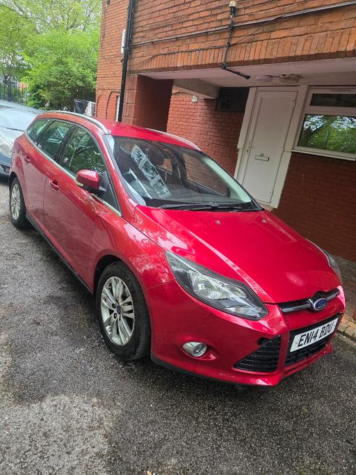 Vehicles French Walls Sandwell - Photos for 2014 Ford Focus Titanium