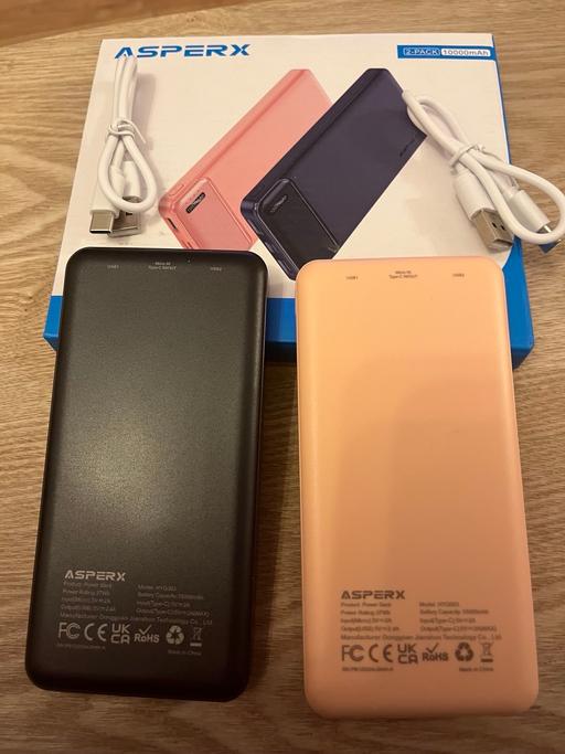 Buy & Sell Quine`s Hill Douglas - Photos for X2 power bank 10,000mah