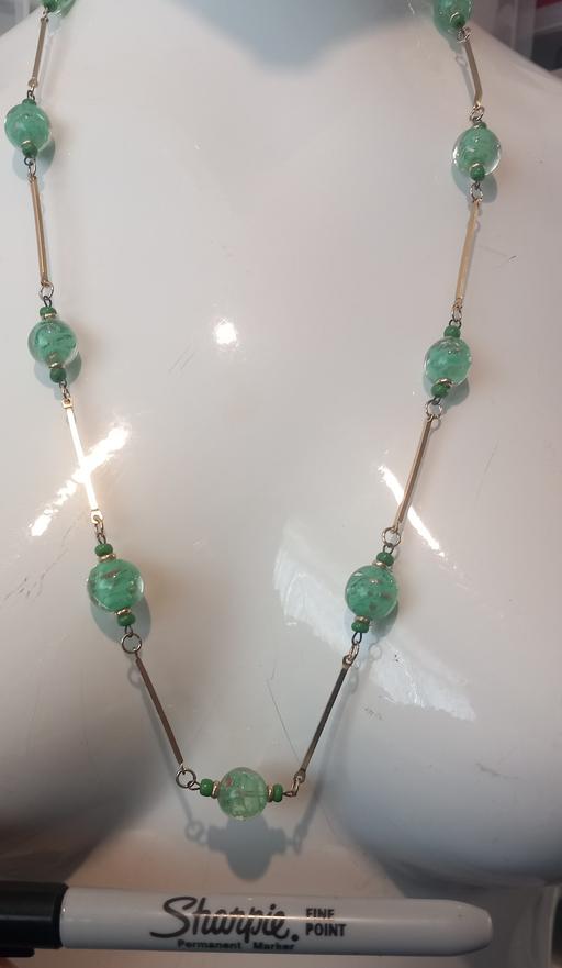 Buy & Sell Thatto Heath Saint Helens - Photos for Green & gold art glass necklace