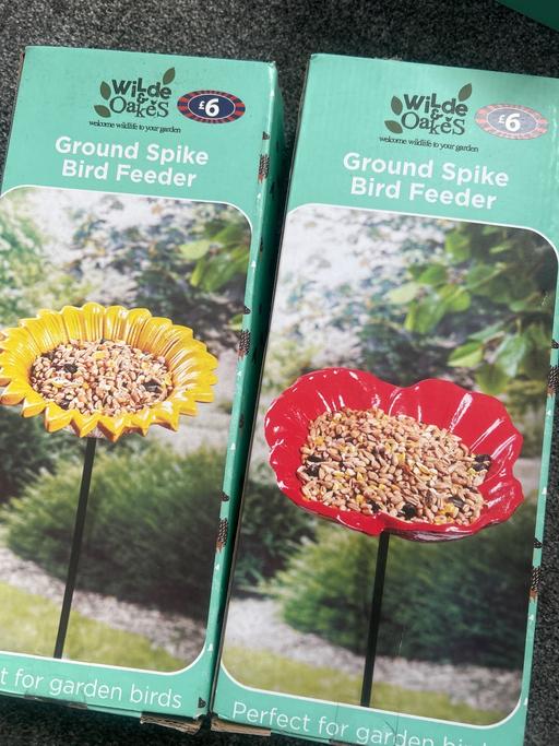 Buy & Sell Broadgreen Knowsley - Photos for Bird feeder. Two designs. 75cm tall. New