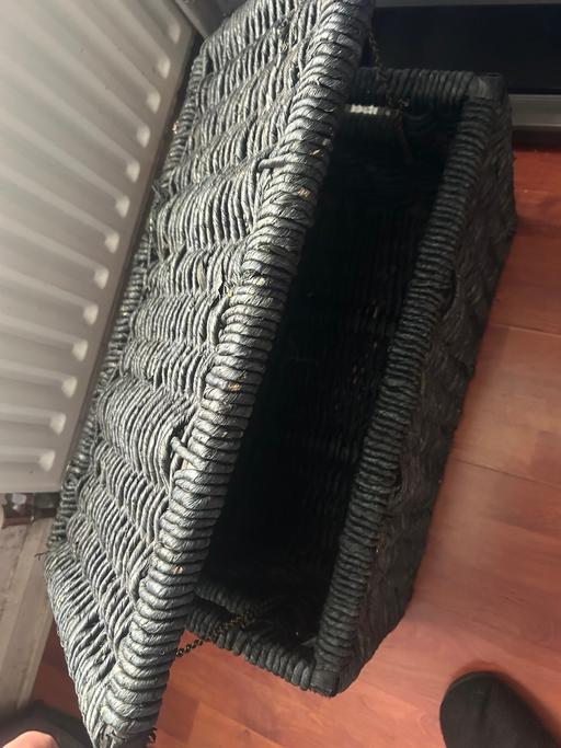 Buy & Sell Tyseley Birmingham - Photos for Small wicker storage box