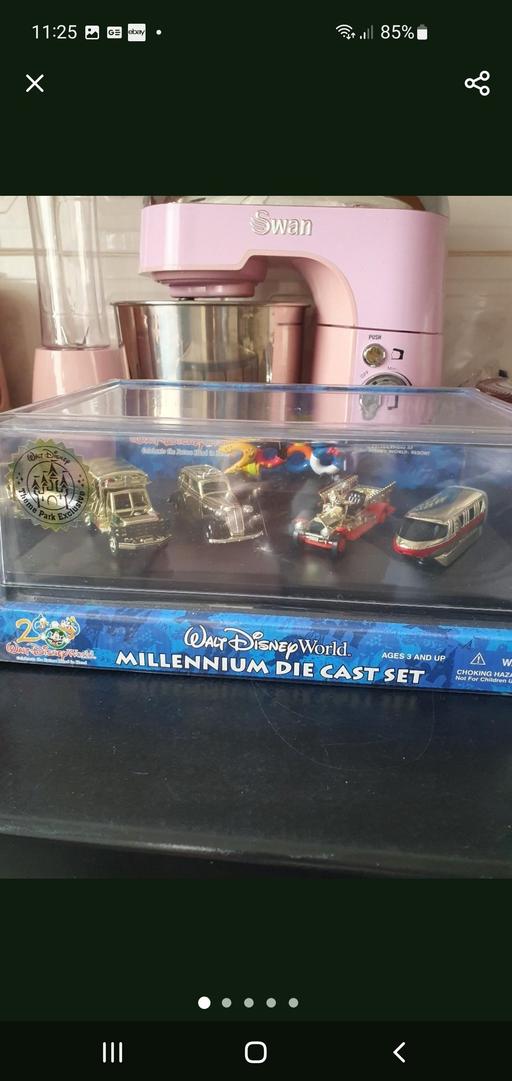 Buy & Sell Upper Gornal Dudley - Photos for walt disney 2000 die cast transport set