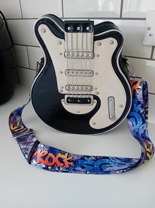 Buy & Sell Tipton Sandwell - Photos for New guitar handbag