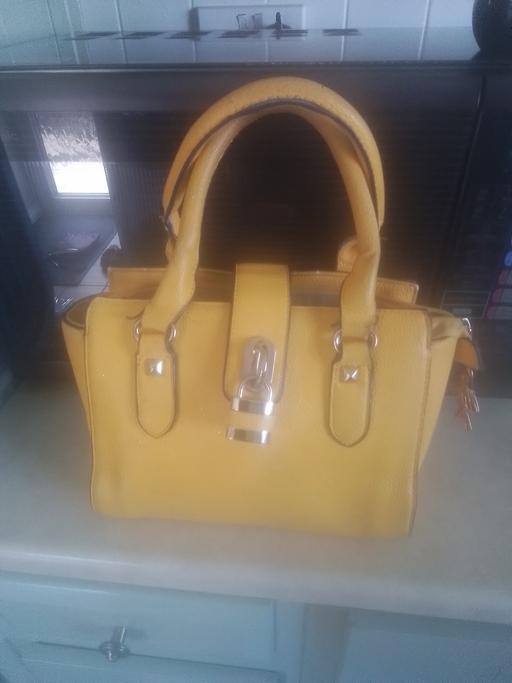 Buy & Sell Little Aston Lichfield - Photos for YELLOW HANDBAG