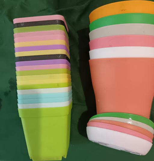 Buy & Sell Nunhead South East London - Photos for flower pots in good condition
