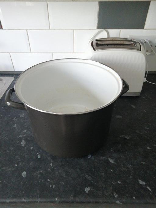 Buy & Sell Wednesfield Wolverhampton - Photos for Big Pan