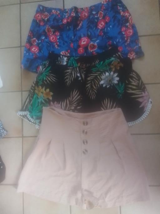 Buy & Sell Aldridge Walsall - Photos for THREE LADIES SHORTS