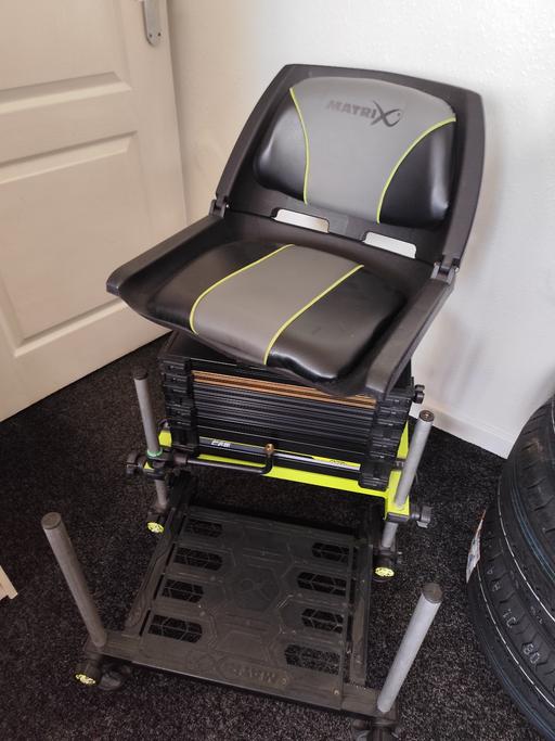 Buy & Sell Longley Sheffield - Photos for Matrix F25 seat box