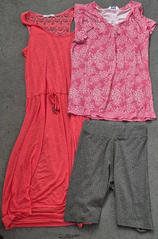 Buy & Sell Ocker Hill Sandwell - Photos for ladies mixed clothing bundle