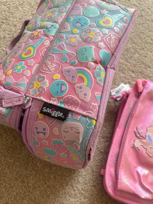Buy & Sell Ynysddu Caerphilly - Wales - Photos for Smiggle sandwich box and pencil case