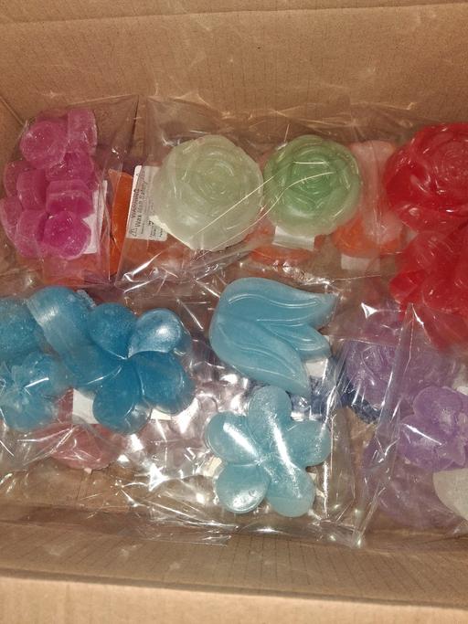 Buy & Sell Redditch Worcestershire - Photos for BULK BUY WAX MELTS ASSORTED SCENTS