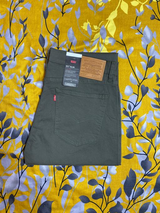 Buy & Sell Feltham Hounslow - Photos for Levi's 511 Chinos Jeans (Color Green) W36 L32
