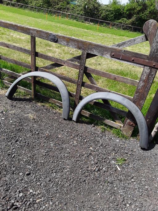 Vehicles Hopwood Bromsgrove - Photos for Ford transit 2013 MK7 wheel arch trims
