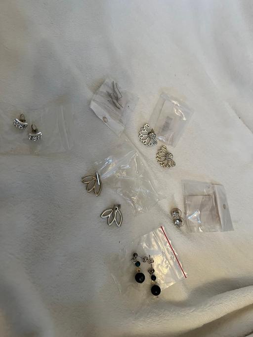 Buy & Sell Hetton-Le-Hole Sunderland - Photos for Earrings Bundle ( New )