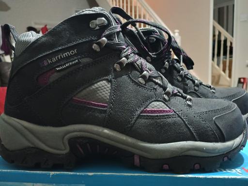 Buy & Sell Plaistow East London - Photos for Women's boots