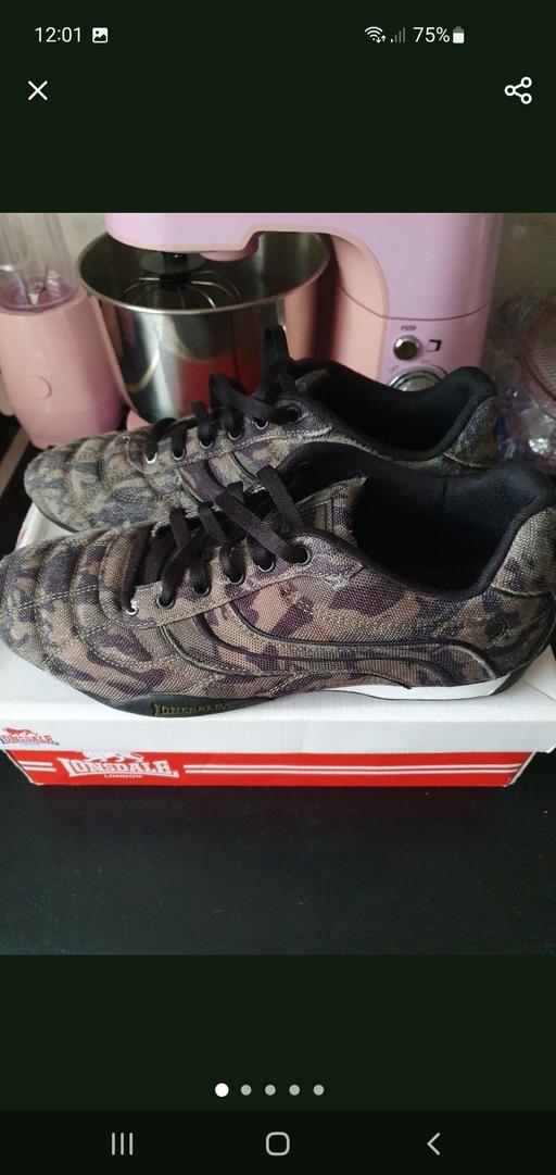 Buy & Sell Upper Gornal Dudley - Photos for men's Lonsdale trainers