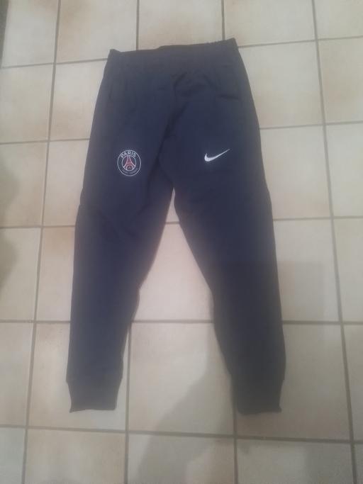 Buy & Sell Little Aston Lichfield - Photos for BOYS NIKE LEISURE BOTTOMS