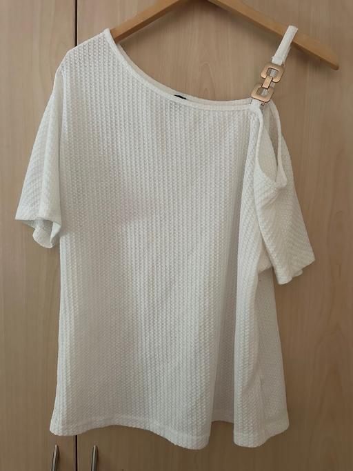 Buy & Sell Shirley Solihull - Photos for Ladies Top size large