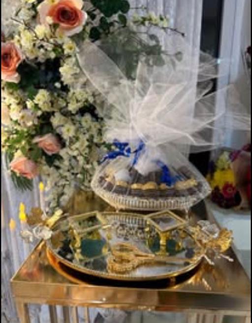 Buy & Sell Freezywater North London - Photos for Gold Engagement Tray Set