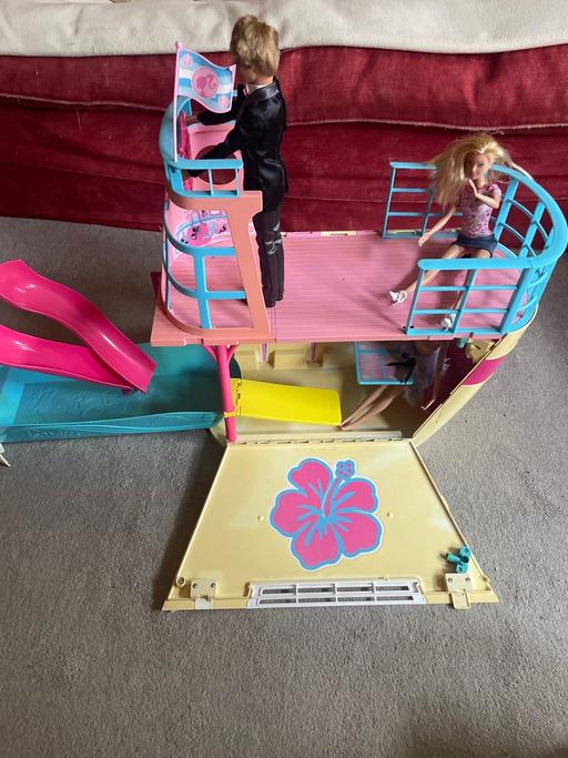 Buy & Sell East Finchley North London - Photos for Barbie Boat