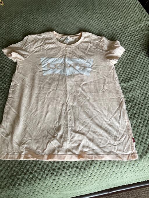 Buy & Sell Princes End Sandwell - Photos for LEVIS TOP