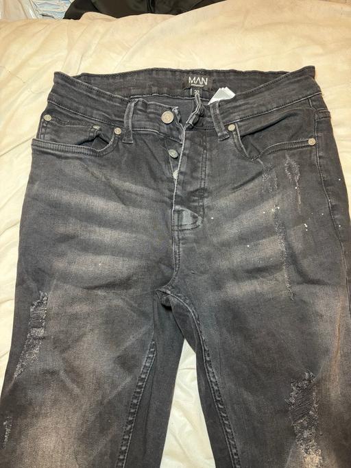 Buy & Sell Watford Town Centre Watford - Photos for Men’s Black Distressed Splash Skinny jeans