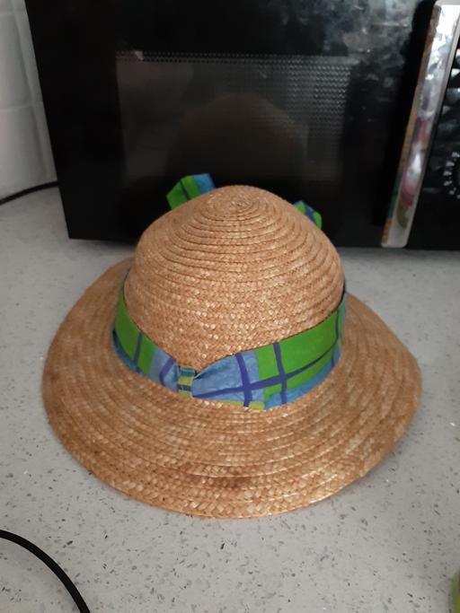 Buy & Sell South Hylton Sunderland - Photos for hat