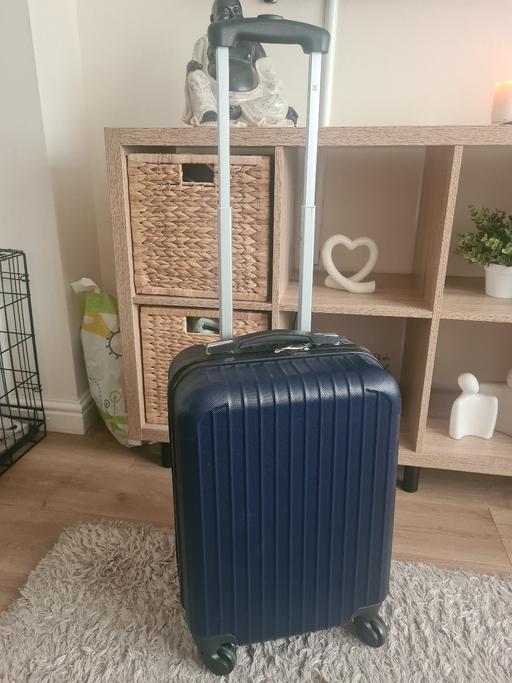 Buy & Sell Hall Green Birmingham - Photos for blue hard shell 4 wheel cabin suitcase