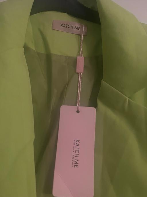Buy & Sell - Photos for Green blazer katchme