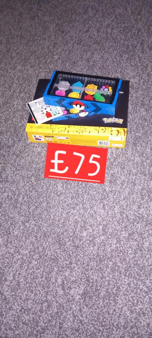 Buy & Sell Maybush Southampton - Photos for LEGO kanto region badge collection