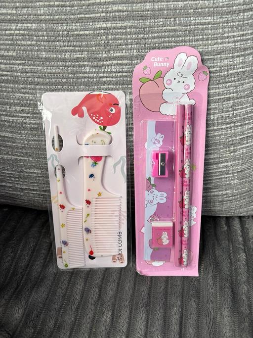 Buy & Sell Norbury South West London - Photos for Child’s stationary and comb set