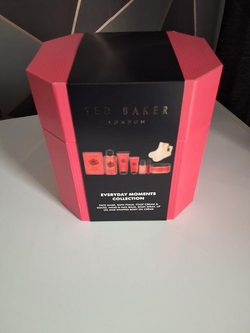  — Ted Baker gift set