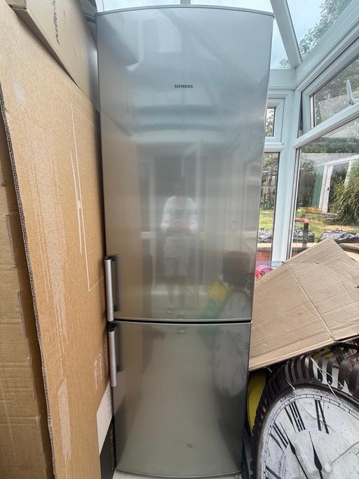 Buy & Sell Streatham Common South West London - Photos for Fridge/freezer