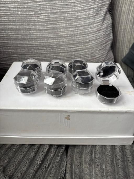 Buy & Sell Norbury South West London - Photos for 6 ring/ earring boxes
