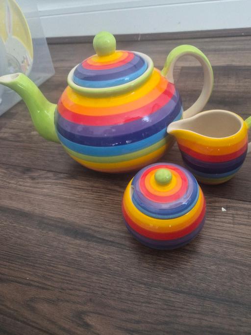 Buy & Sell Dudley West Midlands - Photos for Teapot milk and Sugar Jug