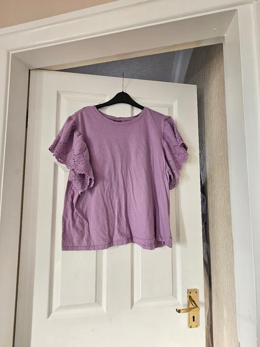 Buy & Sell Newton Doncaster - Photos for T-shirt size 18/20