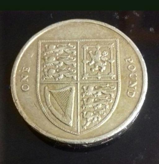 Buy & Sell Bamber Bridge South Ribble - Photos for ROYAL ARMS SHIELD £1 COIN 🪙