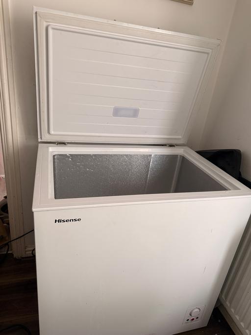 Buy & Sell Woolwich South East London - Photos for Hisense freezer FC252D4BW1
