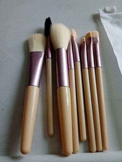 Buy & Sell Horncastle East Lindsey - Photos for new pack of 8 make up brushes