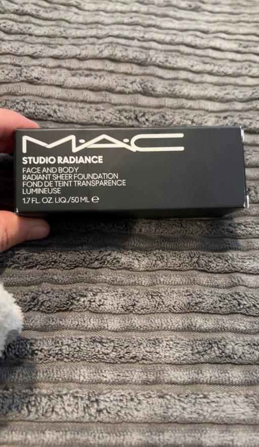  — 5x Mac studio radiance foundation shade N7