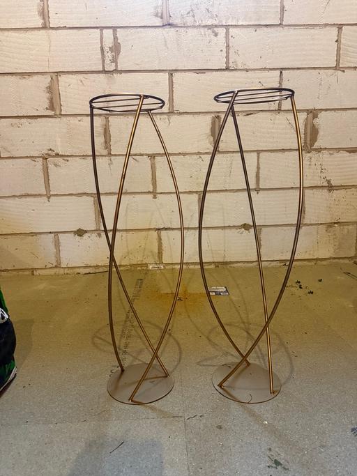 Buy & Sell Aveley Thurrock - Essex - Photos for Floral stand